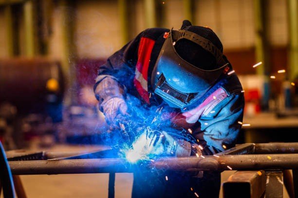 Steel welding work in the Anas Al Khaleej Industrial Company workshop